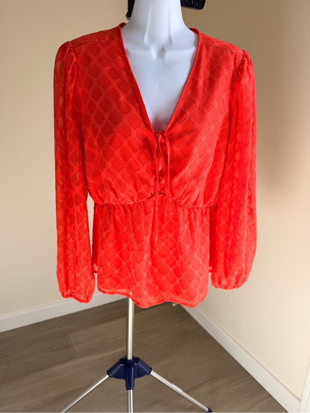 Elizabeth and James Coral-Red V-Neck Tie Front Blouse S